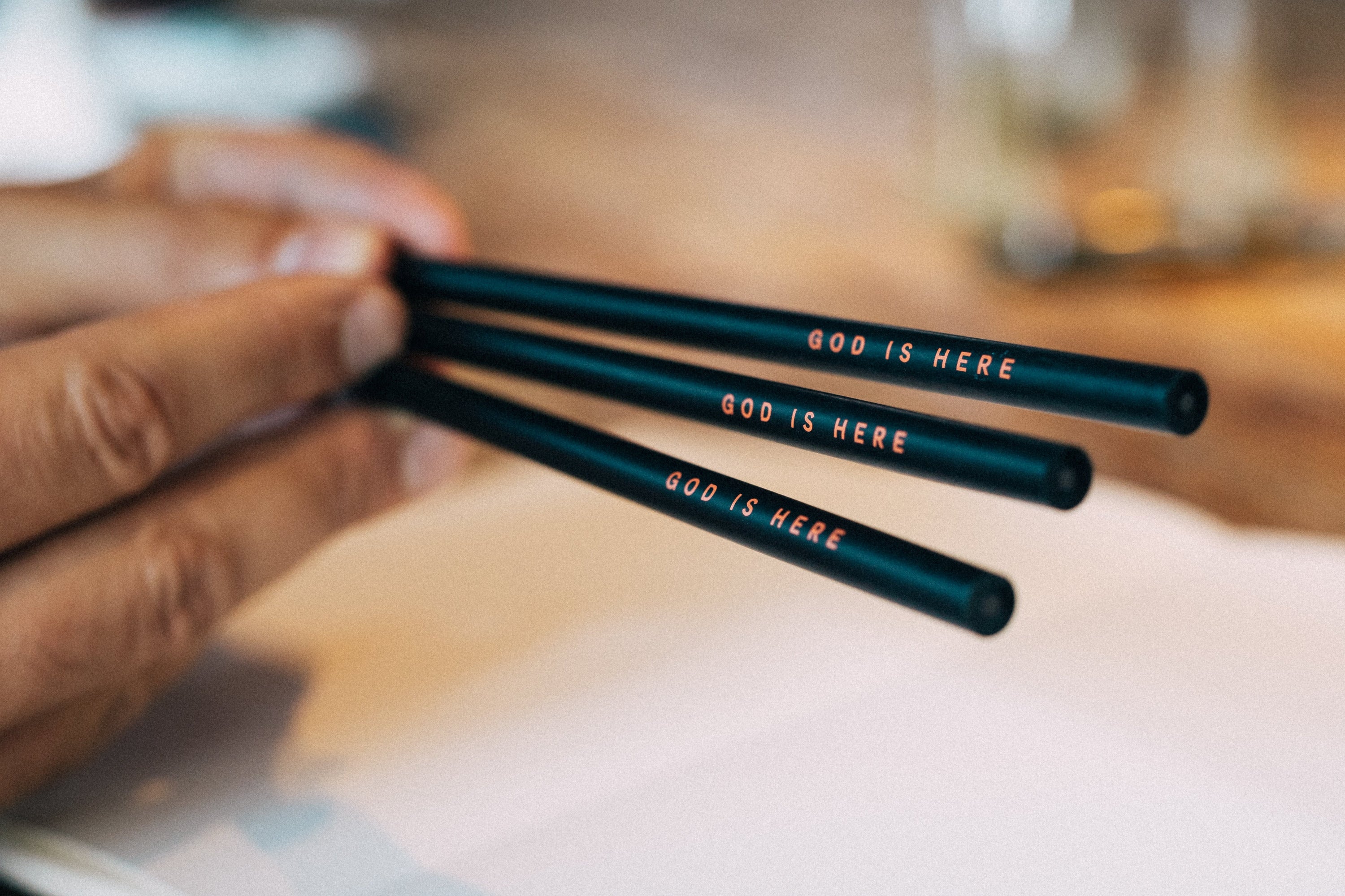 Bleistift | GOD IS HERE