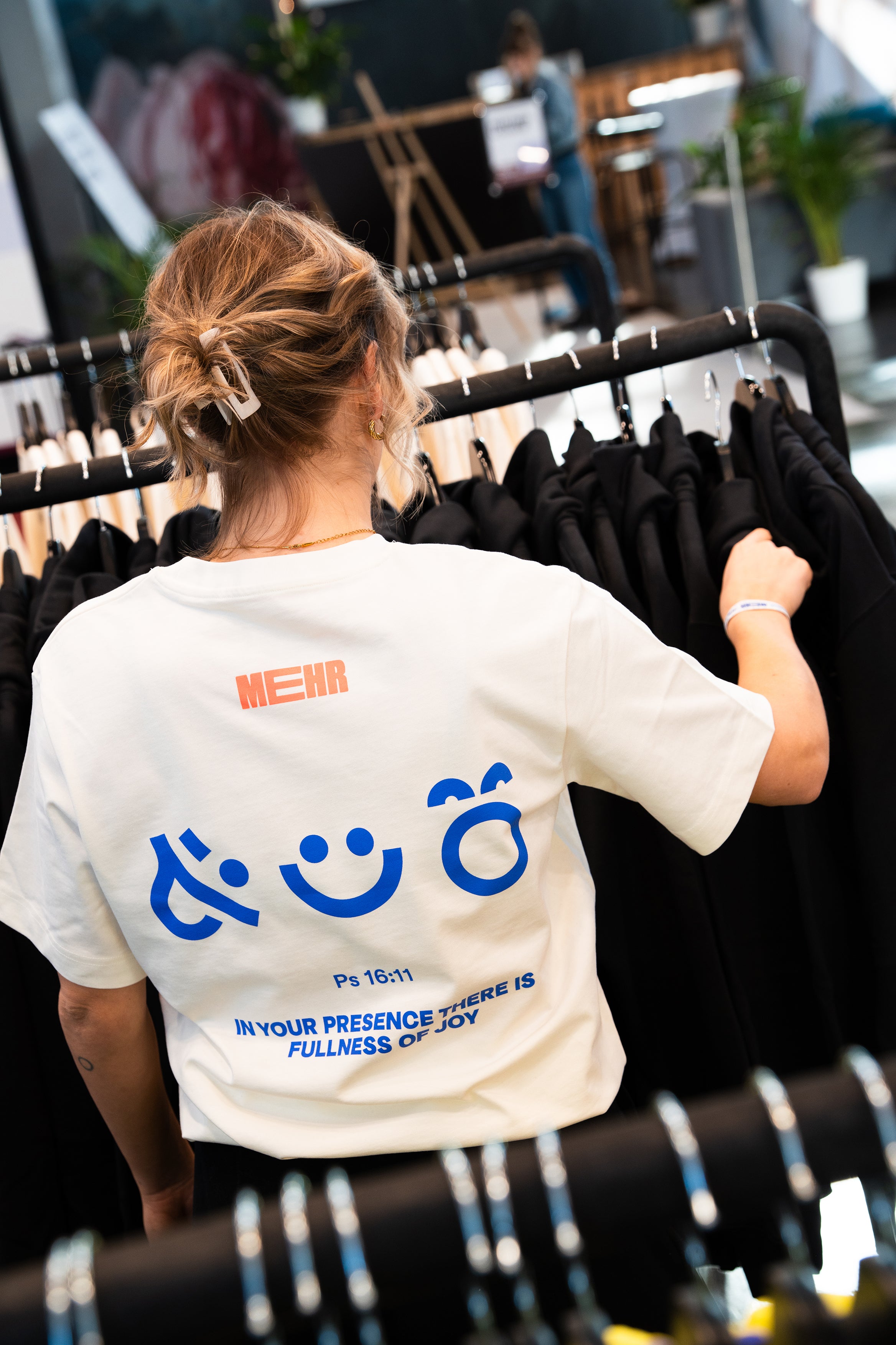 T-Shirt | Sound of Joy | MEHR26